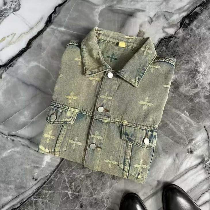 Picture of Louis Vuitton Jackets _SKULVM-4XL11Lr11131837